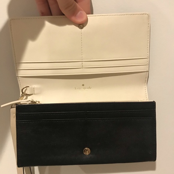 Kate Spade Wallet/Clutch - Picture 3 of 5